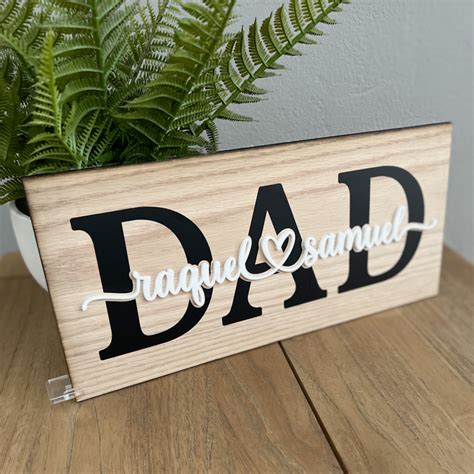 Dad & Kids Wood Sign - Lovecoco