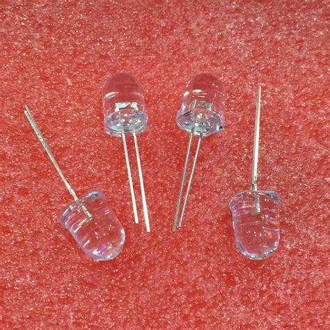 50pcs LED 10mm White Transparent 20mA 3V Ultra Bright Round 10 Mm LED