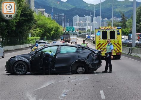 吐露港公路tesla自炒翻觔斗 往沙田方向交通受阻｜即時新聞｜港澳｜oncc東網