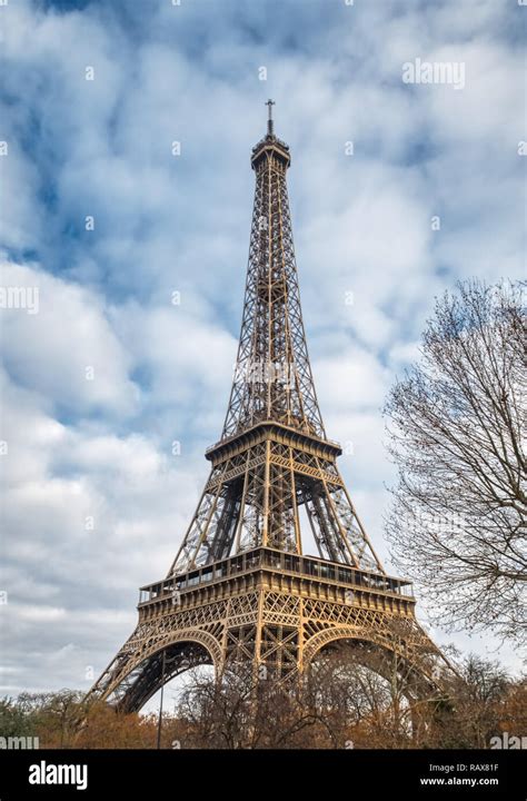 Gros plan de la tour eiffel Banque de photographies et dimages à haute