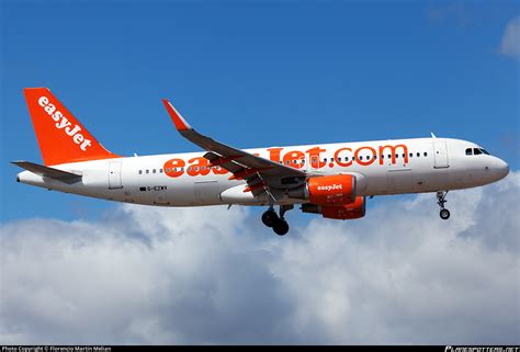 G EZWV EasyJet Airbus A320 214 WL Photo By Florencio Martin Melian