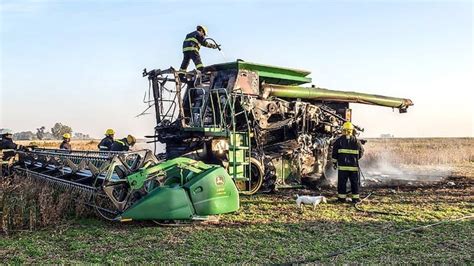 Se Incendi Una Cosechadora