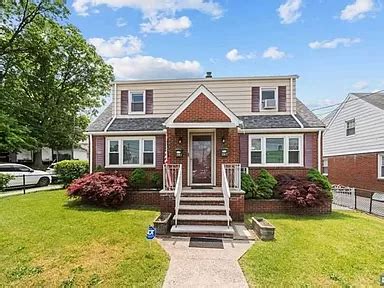 250 President St Saddle Brook NJ Zillow