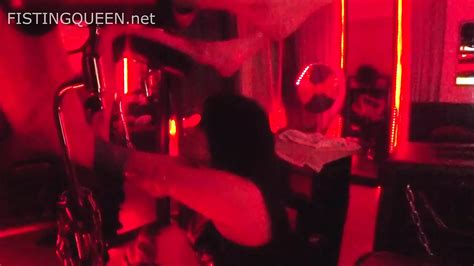 Extremo Profundo Anal Fisting Duplo Anal Sobre Cotovelo Em Cadeira Ginecologista Por Lady Sofia