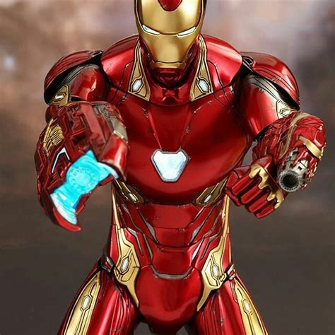 Avengers Infinity War Iron Man Nanotech Armor - Free Download Wallpaper