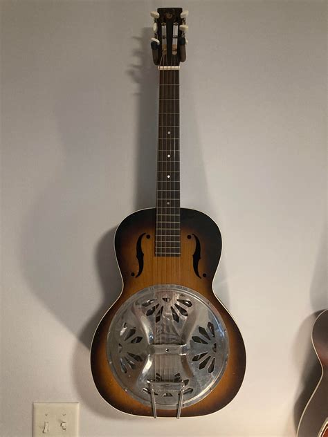 Help identifying an old dobro. : r/Dobro