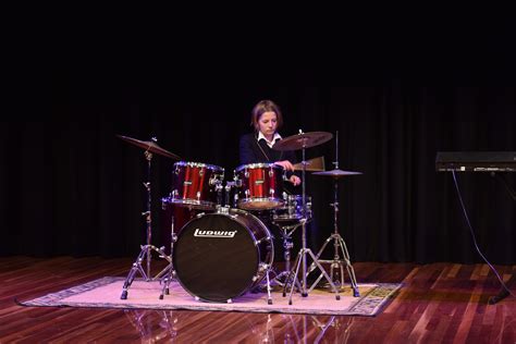 Vol No Performing Arts News Olsh College Bentleigh