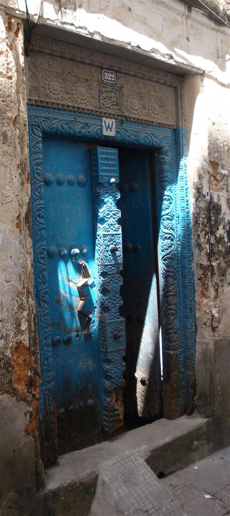 a traditional swahili house in Zanzibar | Zanzibar, Architecture, Kenya