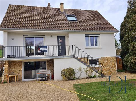 À vendre Maison individuelle 5 pièces située à Gasny 27620