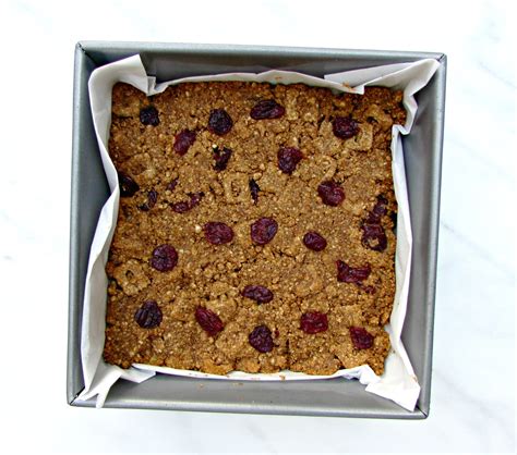 Oat Bran And Cherry Snack Bars Chicago Jogger