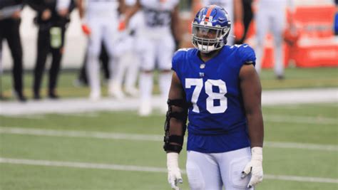 New York Giants Rookie Lt Andrew Thomas Is Immensely Improving