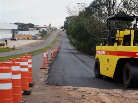 Obra De Revitalização Da Avenida Presidente Vargas Recebe O Primeiro Asfalto Secretaria De Obras