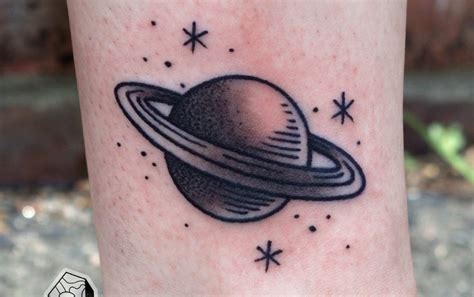 101 Amazing Saturn Tattoo Designs You Need To See Outsons Men S