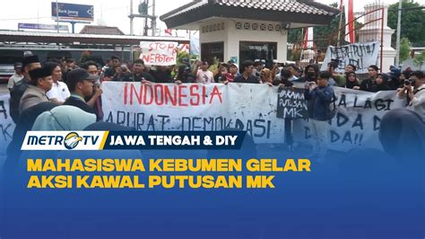 Mahasiswa Kebumen Gelar Aksi Kawal Putusan MK Di Depan Gedung DPRD