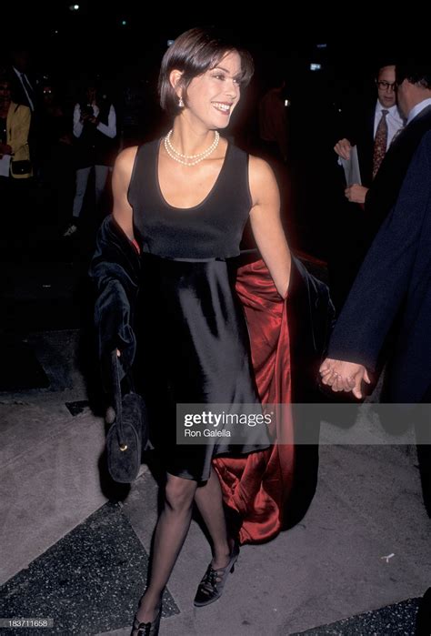 Celebrity Legs and Feet in Tights: Teri Hatcher`s Legs and Feet in Tights 8