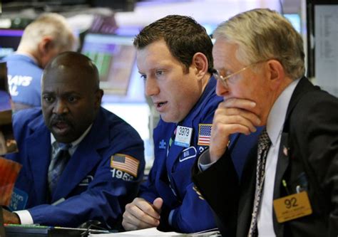 Dow Jones closes higher at NYSE - All Photos - UPI.com