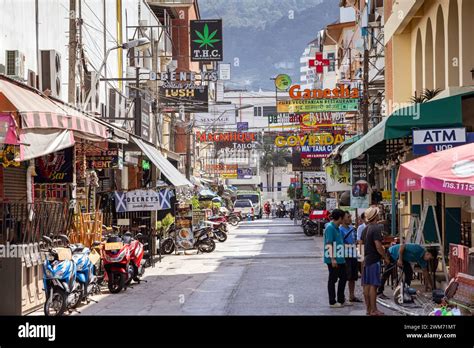 Phuket Beach Bars Hi Res Stock Photography And Images Alamy