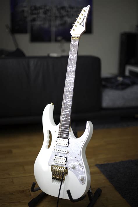 Photo Ibanez JEM7V Prestige Ibanez Signature Series Steve Vai