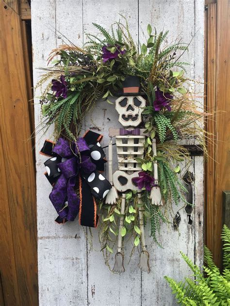 Halloween Skeleton Wreath Halloween Wreath With Skeleton - Etsy ...