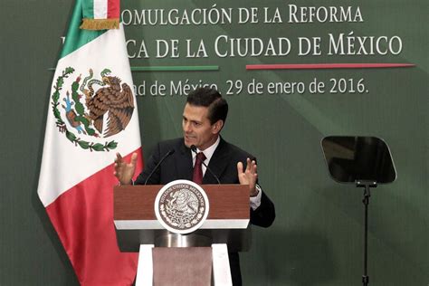 Promulga EPN reforma política de la Ciudad de México El Siglo de Torreón