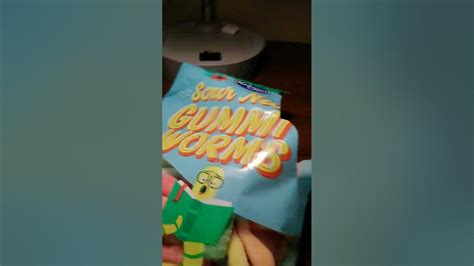 Reviewing Kroger Sour Neon Gummy Worms Youtube