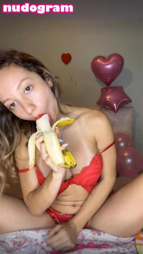 Nina Parodi Ninaparodi Ninaparodim Nude Leaks Onlyfans Photo