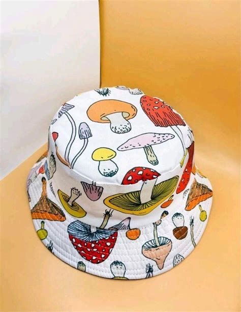 Aesthetic hat/ Bucket hat on Carousell