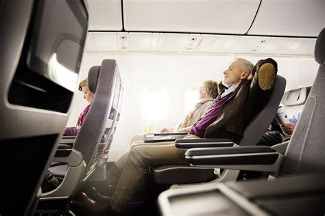 Lufthansa's Premium Economy Seats Are Here (With 50 Percent More ...