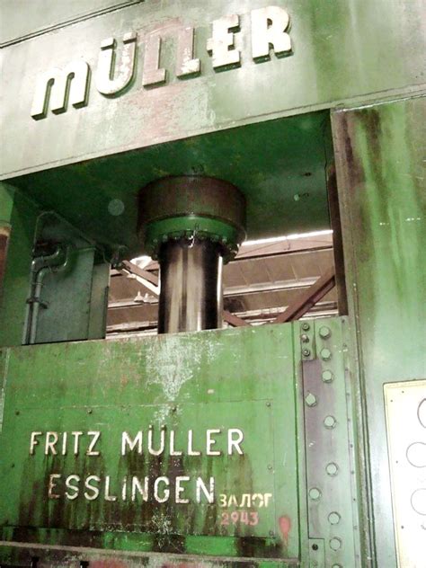 Hydraulic Press Muller Ze 600 — 600 Ton Id75599