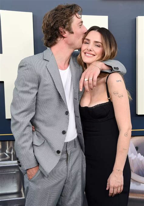 Who Is Jeremy Allen Whites Estranged Wife All About Addison Timlin