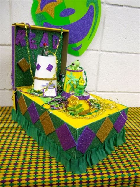 The Friends Of The Gcs Library Sponsor Shoe Box Float Contest