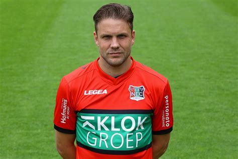 Nec Verscheurt Ook Contract Van Den Berg