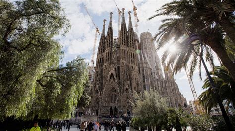 Sagrada Familia gets its construction permit 137 years later.