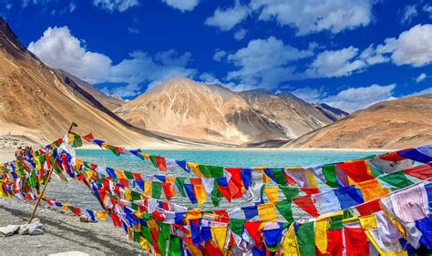 Leh Ladakh Bike Tour Packages Book Your Trip Now Gulliver Adventures