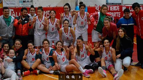 B Squet Femenino Talleres Nuevamente Campe N En Primera