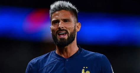 Lattaccante Del Milan Olivier Giroud Annuncia Quando Lascerà La