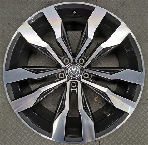 Vw Tiguan R Line Suzuka Na G Oem Alloy Wheels