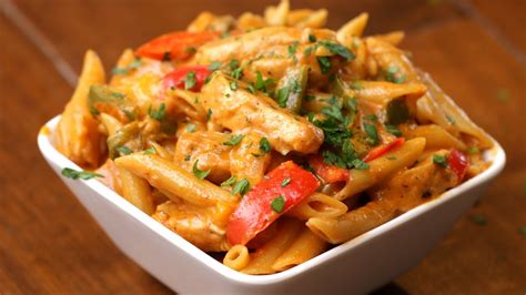 One Pot Chicken Fajita Pasta Youtube