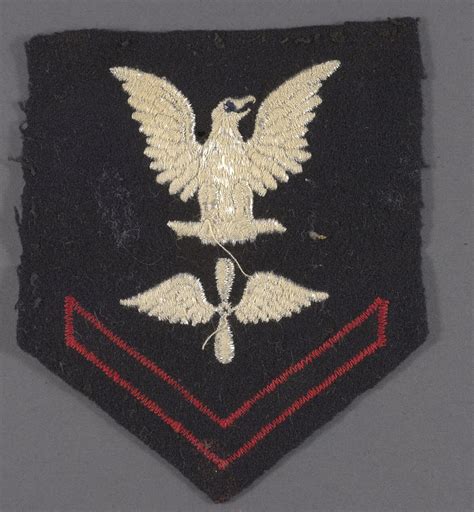 Insignia, Aviation Petty Officer Third Class, United States Navy | National Air and Space Museum