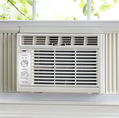 Arctic King 5000 BTU Window Air Conditioner For 150 Square Feet Sq Ft