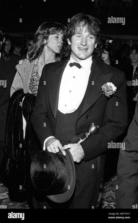 Robin Williams And Valerie Velardi At The 36th Golden Globe Awards At The Beverly Hilton