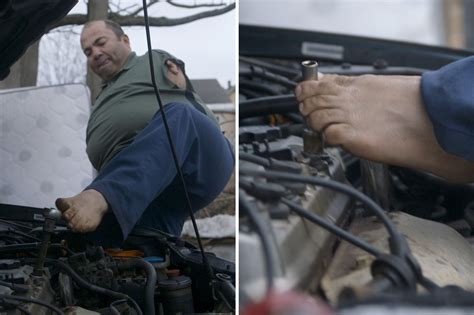 Incredible Mechanic Fixes Everything With His Feet Video New York Post