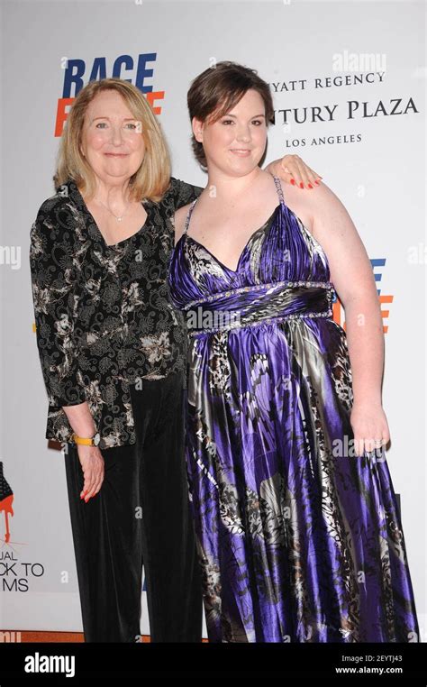 Teri Garr And Her Daughter Molly Oneill 18 May 2012 Century City California 19th Annual