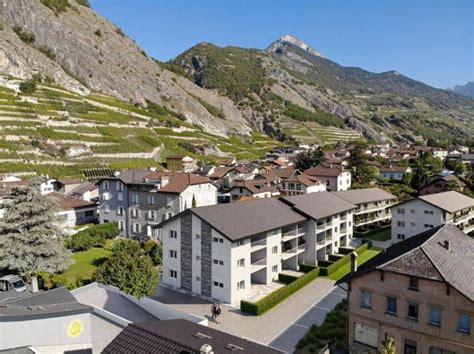 Appartement en attique de 3 5 pièces à A Rue des Grands Vergers