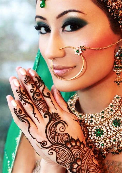 Bridal Henna Tattoo - Flawssy