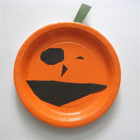 Cindy deRosier: My Creative Life: Paper Plate Pumpkins