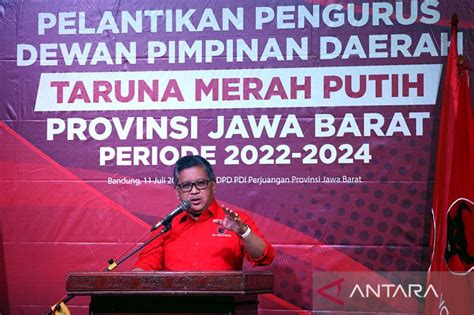 Hasto Kader Pdip Harus Bermanuver Ke Rakyat