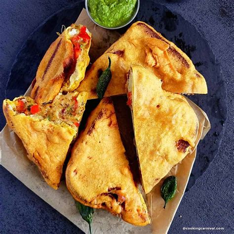 Stuffed Bread Pakora