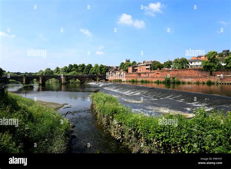 The Old Dee Bridge River Dee Chester City Cheshire England Stock