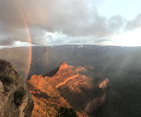 Double rainbow at sunrise over South Kaibab [4784 x 3966] [OC] : r ...